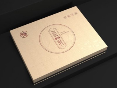 在面對(duì)三家包裝盒定做廠家時(shí)，該如何做出選擇？