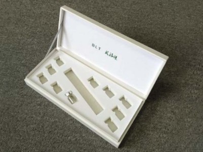 濟南彩盒生產(chǎn)廠家，定制化妝品包裝盒內(nèi)托有這些方案