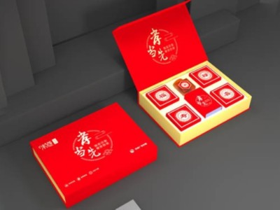 包裝盒定制廠家生產(chǎn)的禮品包裝盒，為您表達(dá)愛(ài)的祝福！